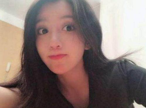 网红江果儿,网红界的时尚达人，引领潮流新风尚